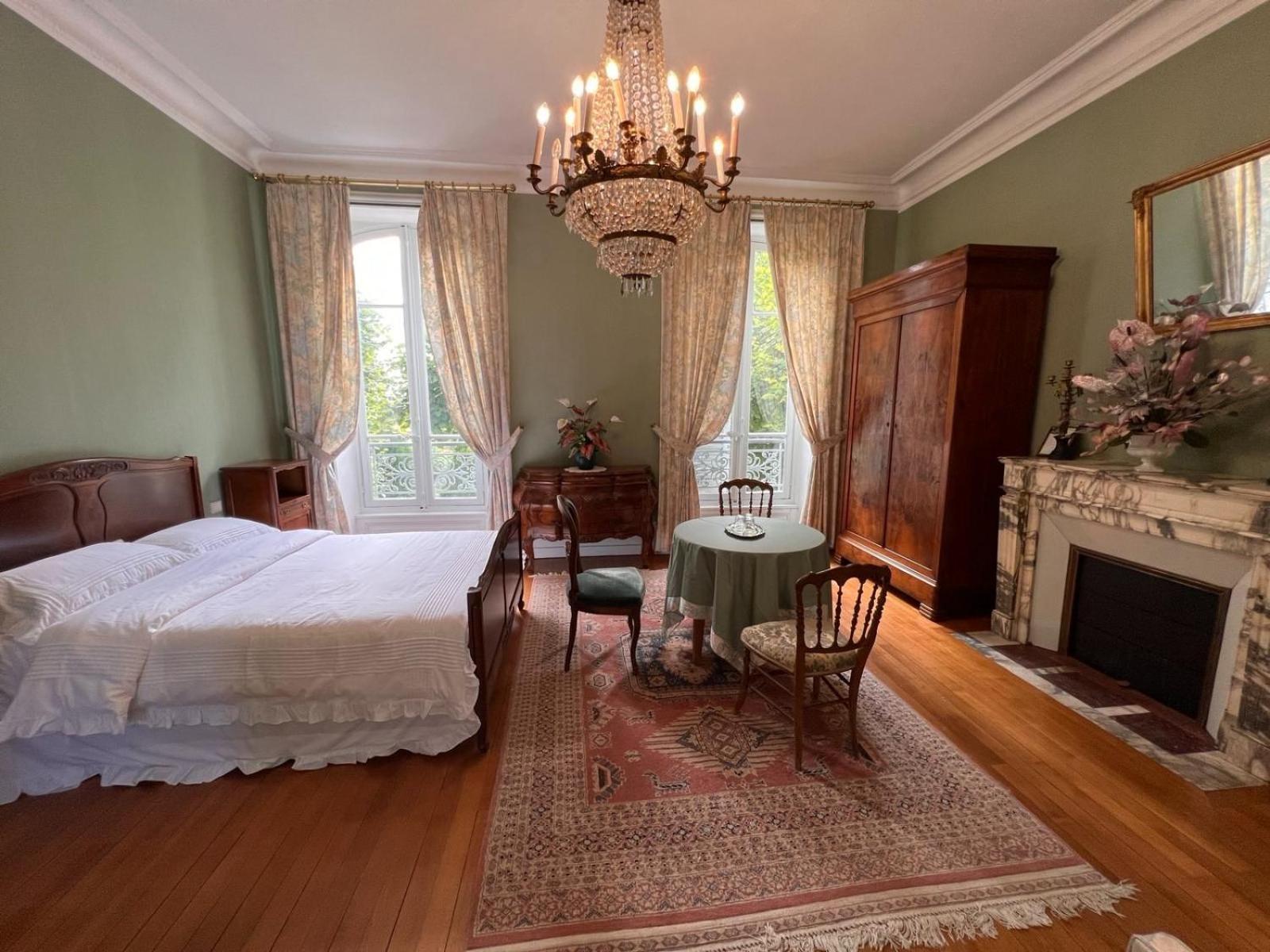 Bed and Breakfast Demeure Des Payratons Saint-Gerand-le-Puy Exteriér fotografie